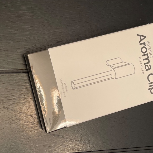 DOTERRA Clip Diffuser - Picture 2 of 2